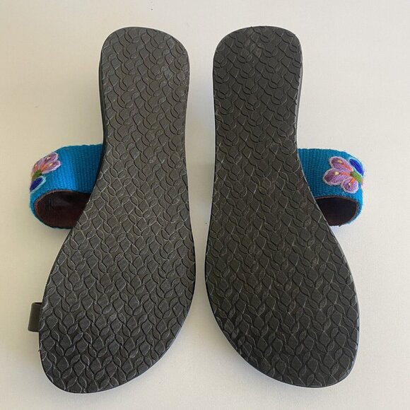 New Hand Crafted Womens Sandals Size 9 Embroidered Genuine Leather Floral Shoes - Picture 7 of 7